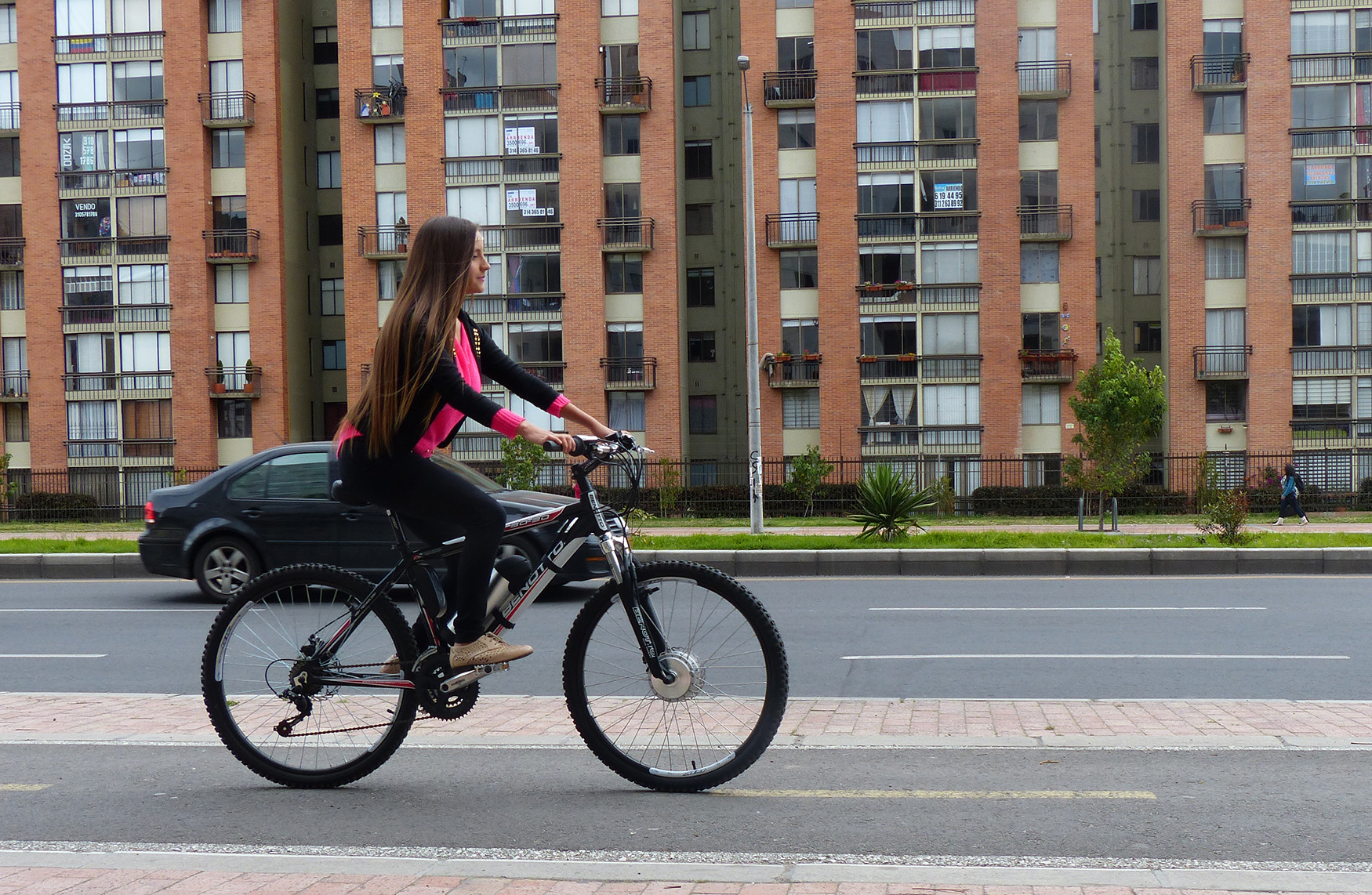 La mejor forma de movilizarte en Bogotá es en una Bicicleta electrica